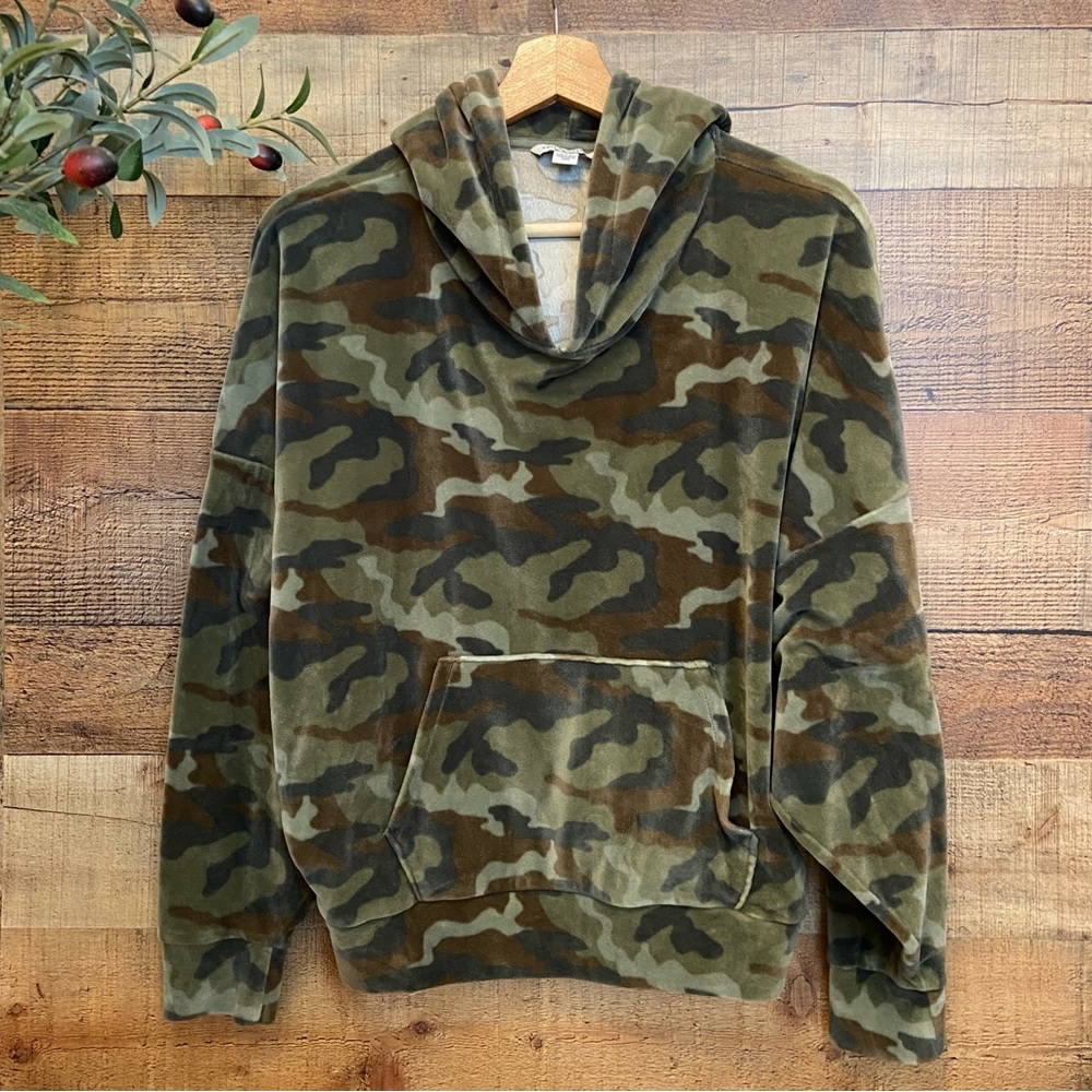 Crushed Velvet Hoodie Camouflage Kangaroo Pocket by AEO